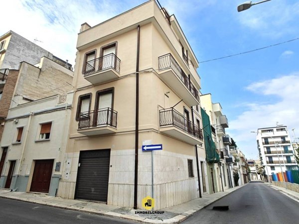 casa indipendente in vendita ad Altamura