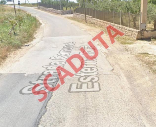 locale commerciale in vendita ad Altamura