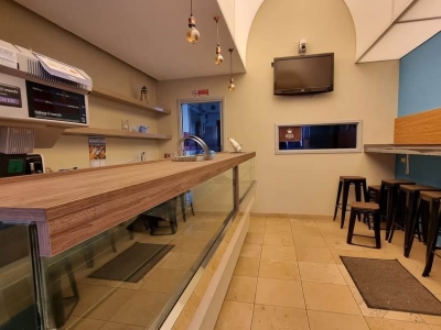 locale commerciale in vendita ad Altamura