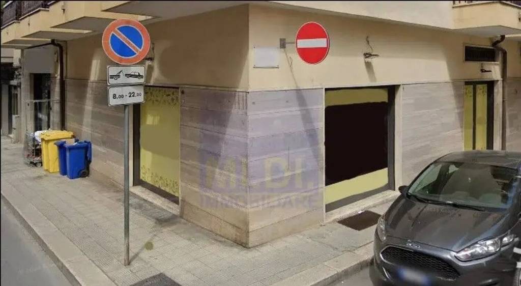 negozio in vendita ad Altamura