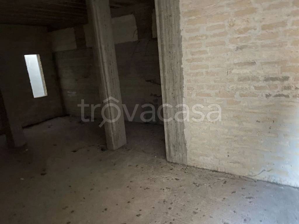 negozio in vendita ad Altamura