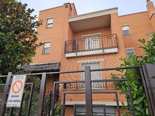 casa indipendente in vendita ad Altamura