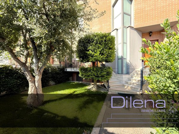 casa indipendente in vendita ad Altamura