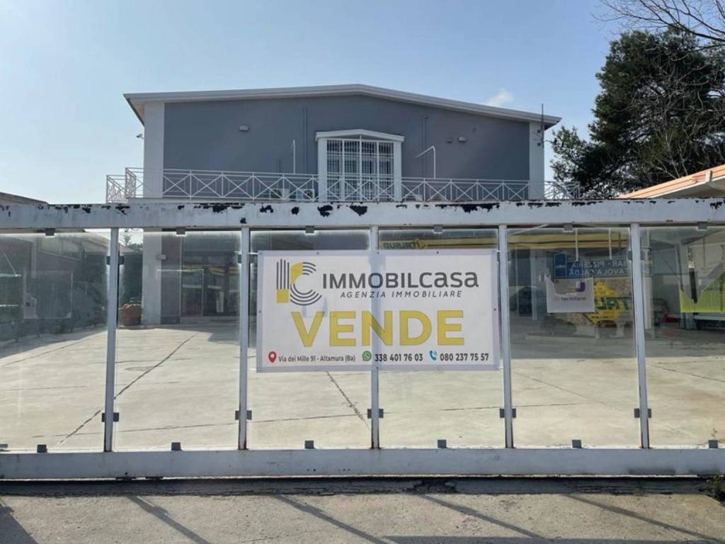 locale commerciale in vendita ad Altamura