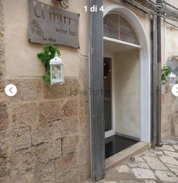 locale commerciale in vendita ad Altamura in zona Centro Storico