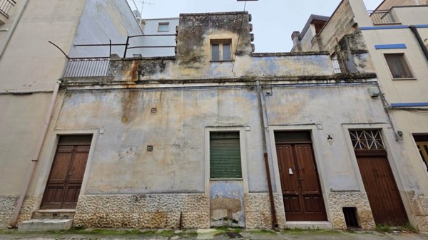 casa indipendente in vendita ad Altamura
