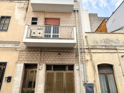 casa indipendente in vendita ad Altamura in zona Centro Storico