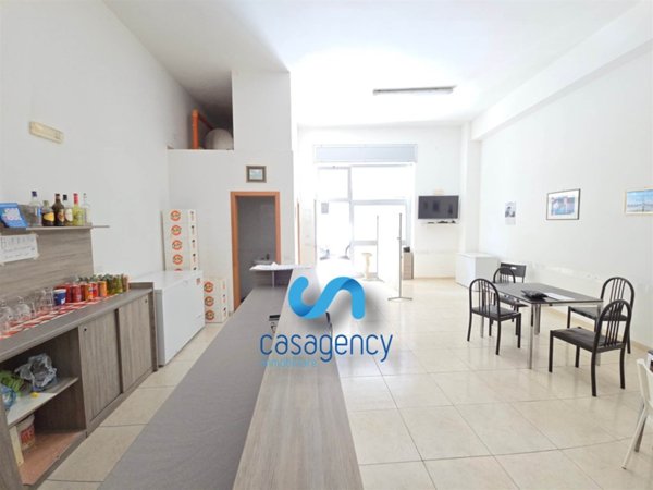 negozio in vendita ad Altamura