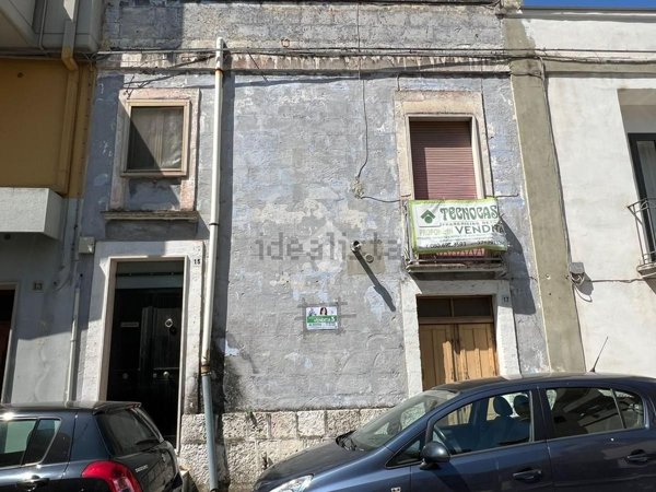 casa indipendente in vendita ad Altamura in zona Centro Storico