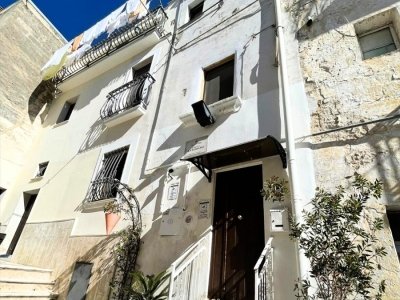 casa indipendente in vendita ad Altamura in zona Centro Storico