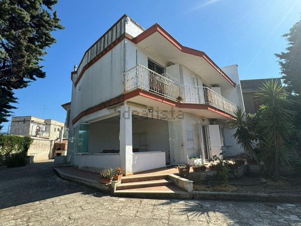 casa indipendente in vendita ad Altamura