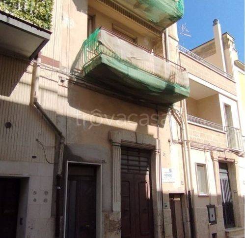 casa indipendente in vendita ad Altamura in zona Centro Storico