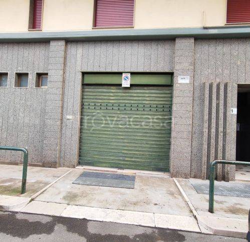negozio in vendita ad Altamura