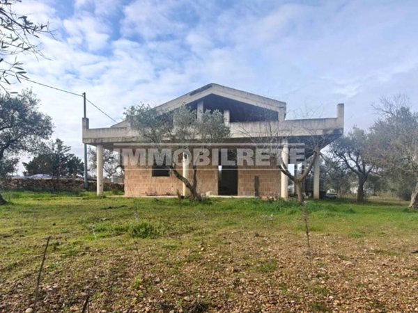 casa indipendente in vendita ad Altamura
