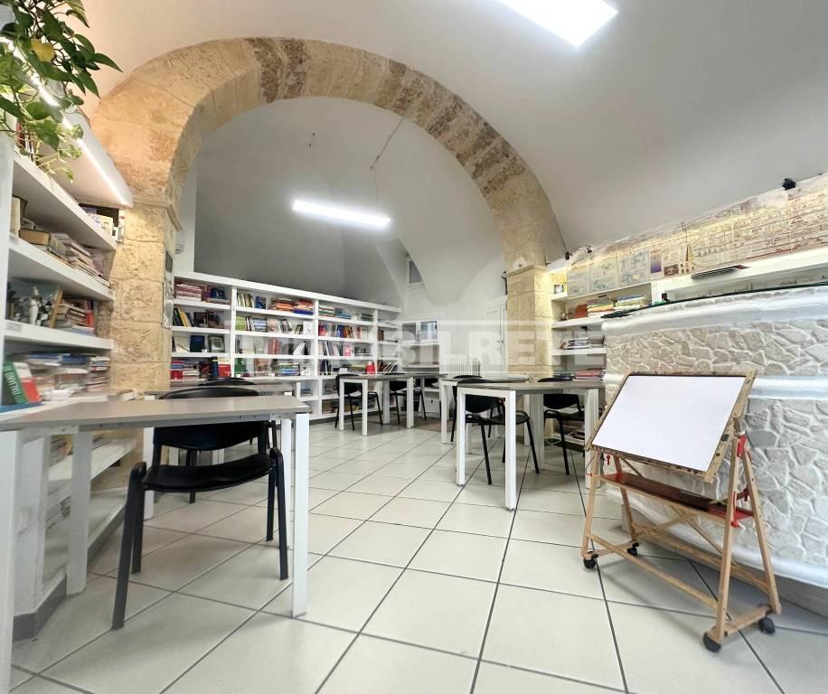 negozio in vendita ad Altamura in zona Centro Storico