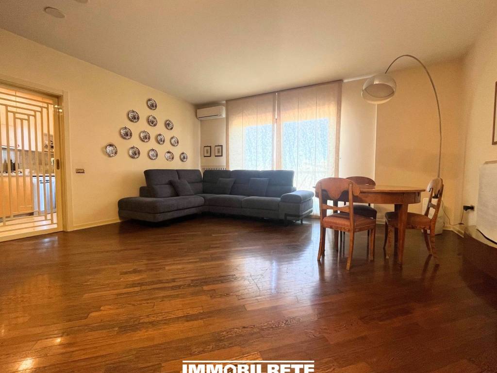 appartamento in vendita ad Altamura in zona Centro Storico