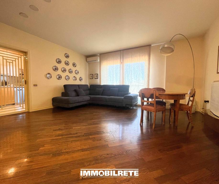 appartamento in vendita ad Altamura in zona Centro Storico