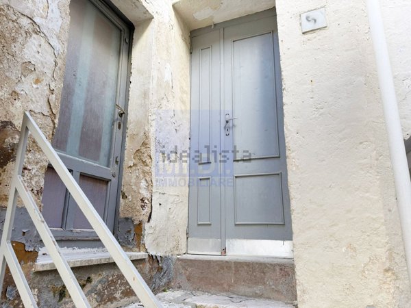 casa indipendente in vendita ad Altamura in zona Centro Storico