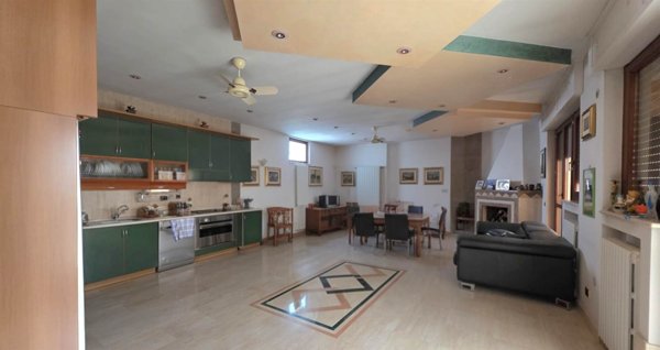 casa indipendente in vendita ad Altamura in zona Centro Storico