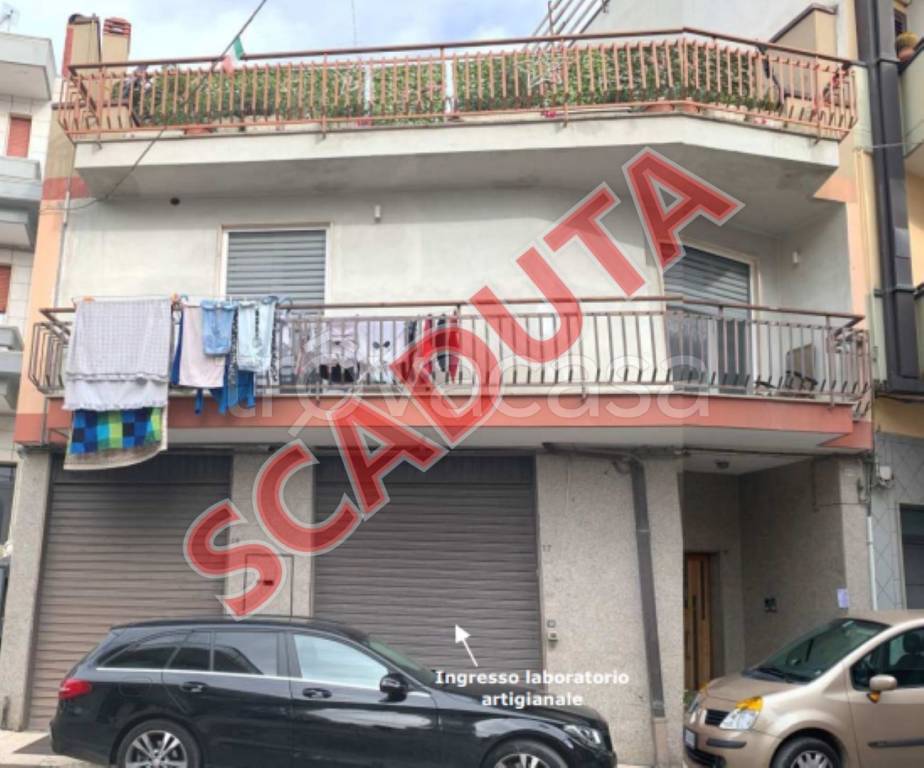 negozio in vendita ad Altamura