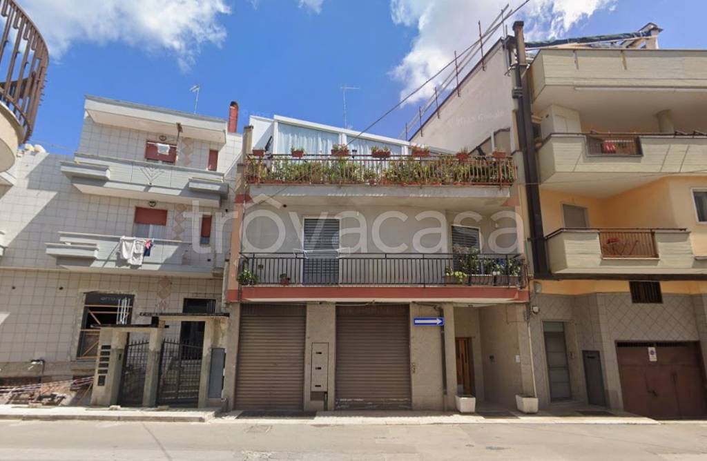 negozio in vendita ad Altamura