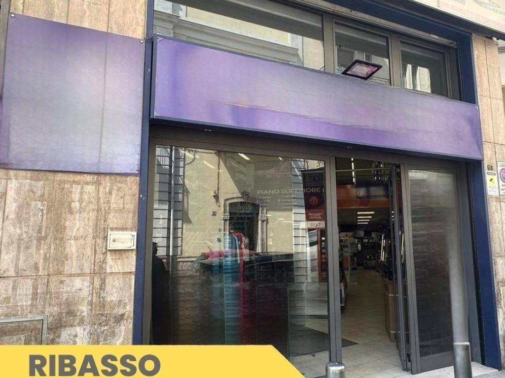 negozio in vendita ad Altamura in zona Centro Storico