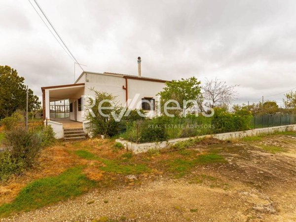 casa indipendente in vendita ad Altamura