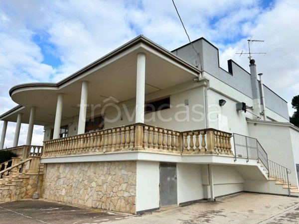 casa indipendente in vendita ad Altamura