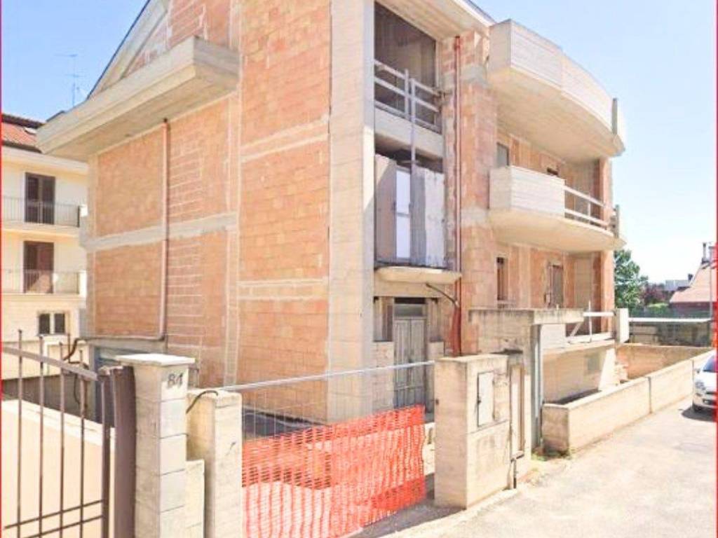 intera palazzina in vendita ad Altamura