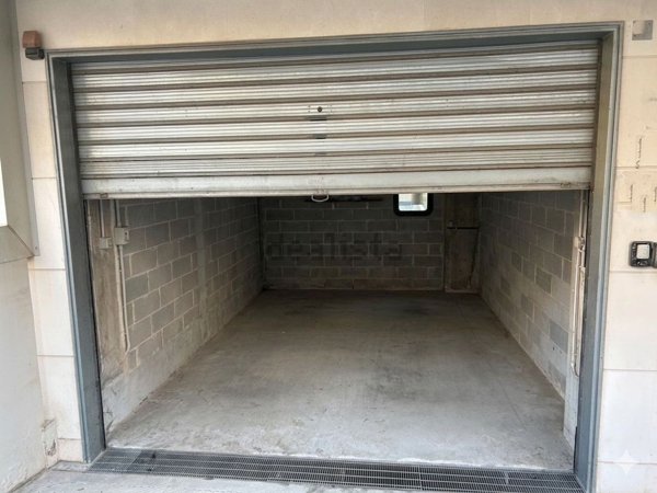 locale di sgombero in vendita ad Altamura