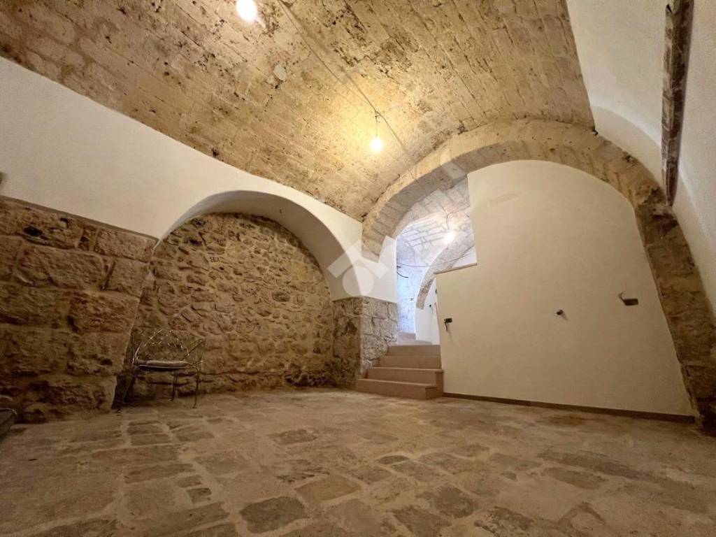 casa indipendente in vendita ad Altamura in zona Centro Storico