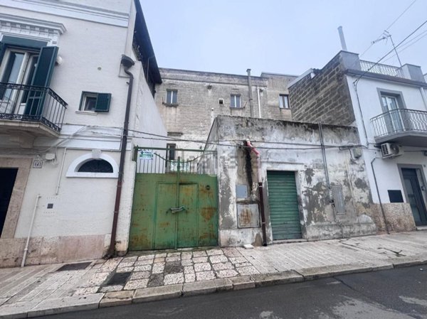 casa indipendente in vendita ad Altamura in zona Centro Storico