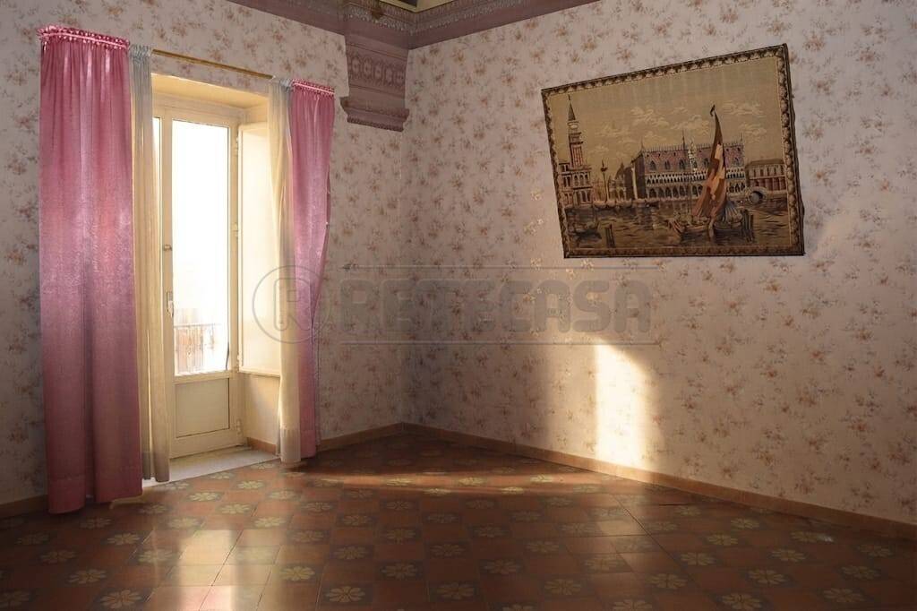 casa indipendente in vendita ad Altamura in zona Centro Storico