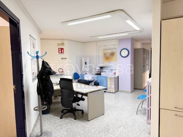 ufficio in vendita ad Altamura in zona Centro Storico