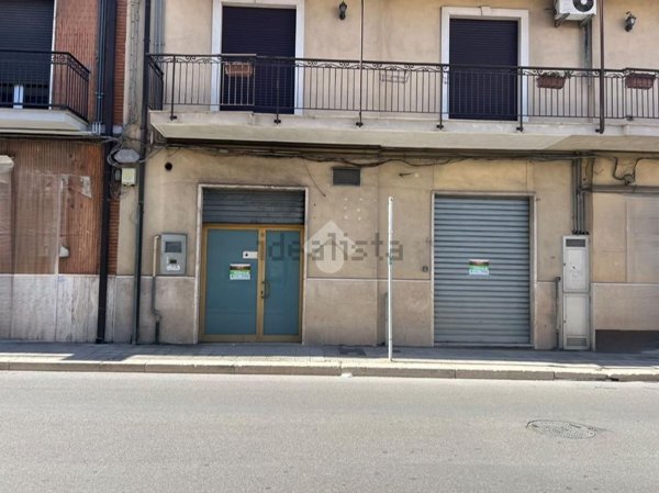 locale commerciale in vendita ad Altamura