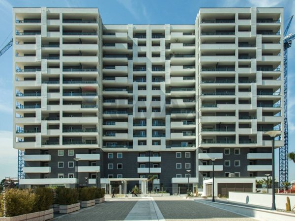 ufficio in vendita a Bari in zona Poggiofranco