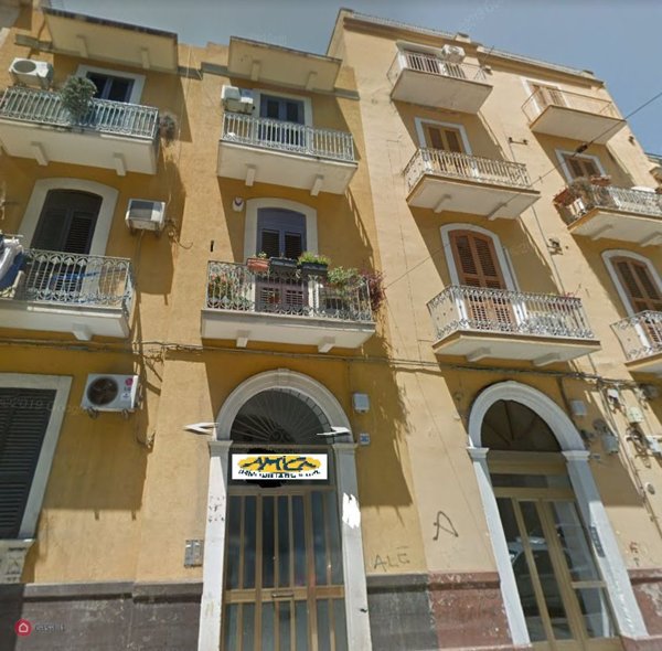 locale di sgombero in vendita a Bari in zona Libertà