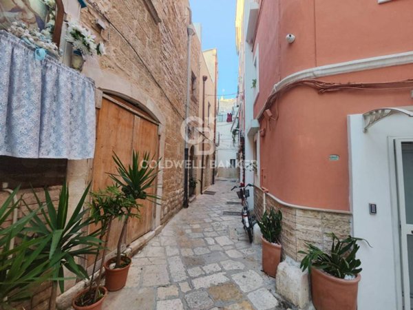 casa indipendente in vendita a Bari in zona Città Vecchia
