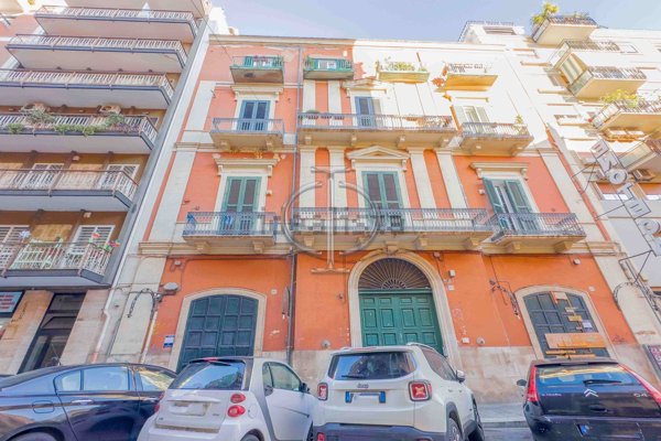 locale commerciale in vendita a Bari in zona Murat