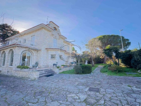 casa indipendente in vendita a Bari in zona Santo Spirito