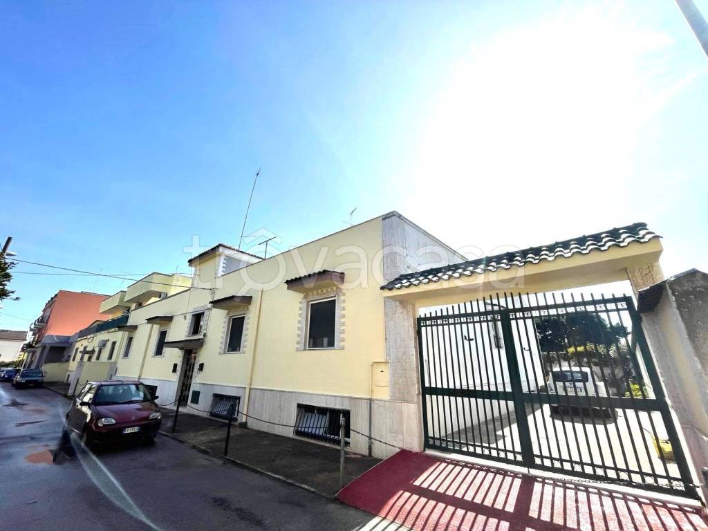 casa indipendente in vendita a Bari in zona Ceglie del Campo