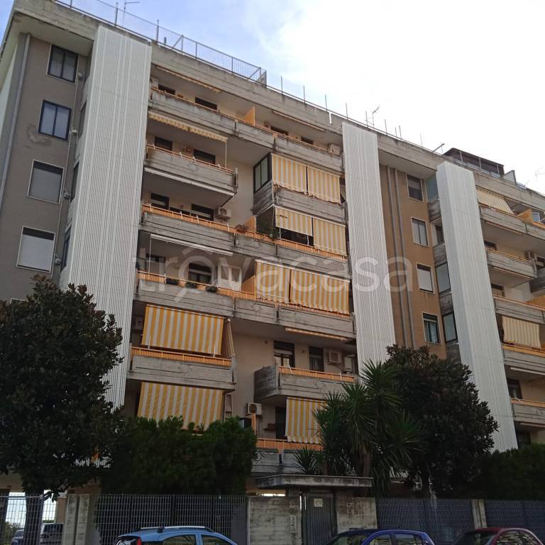 appartamento in vendita a Bari in zona Loseto
