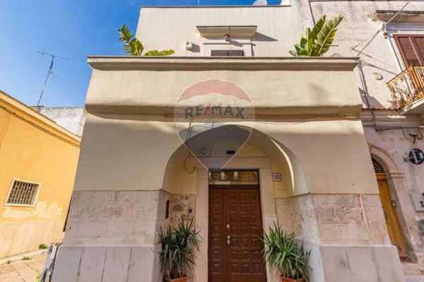 casa indipendente in vendita a Bari in zona Ceglie del Campo