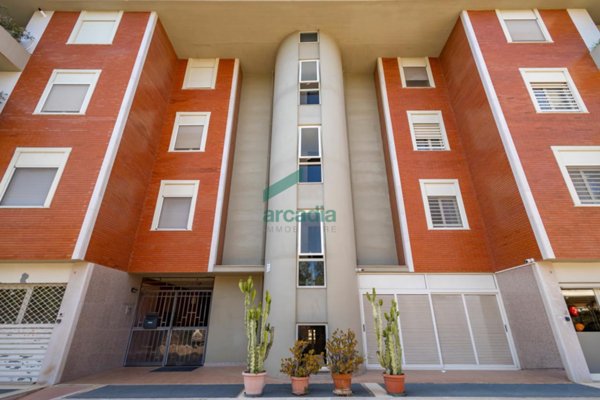 quadrivano in vendita a Bari in zona Poggiofranco