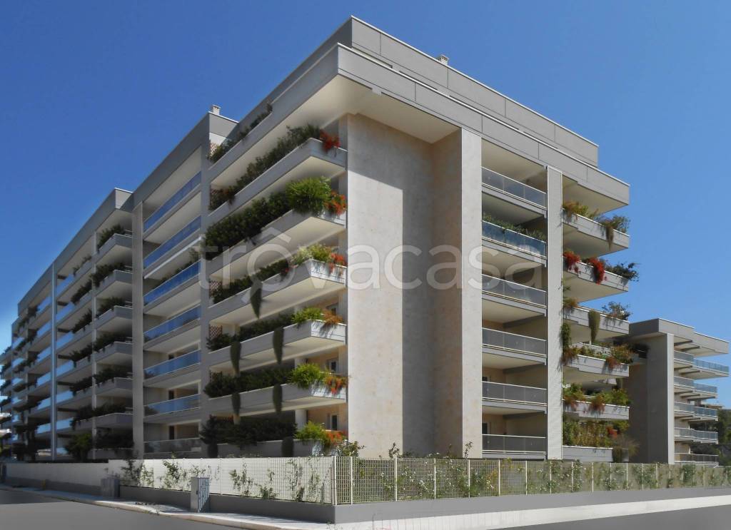 appartamento in vendita a Bari in zona Carrassi