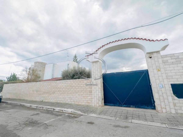 casa indipendente in vendita a Bari in zona Santo Spirito
