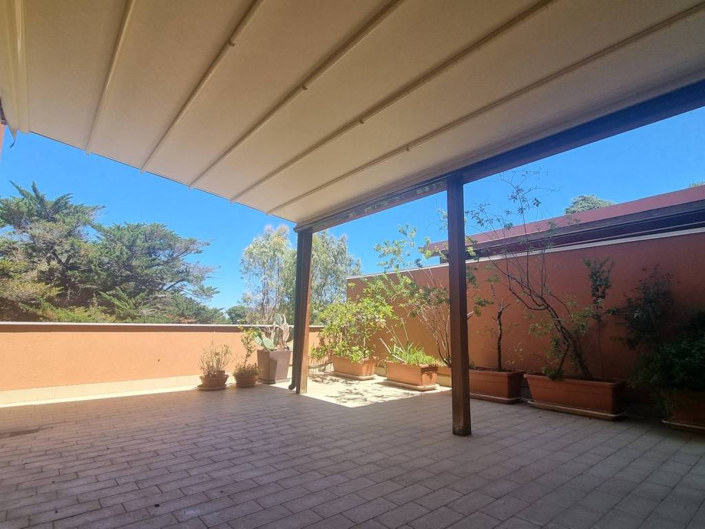 appartamento in vendita a Bari in zona Poggiofranco