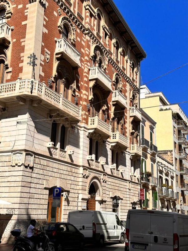 appartamento in vendita a Bari in zona Murat