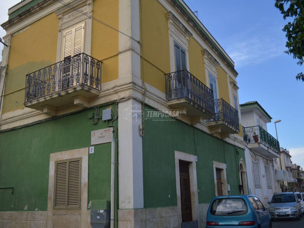 casa indipendente in vendita a Bari in zona Ceglie del Campo