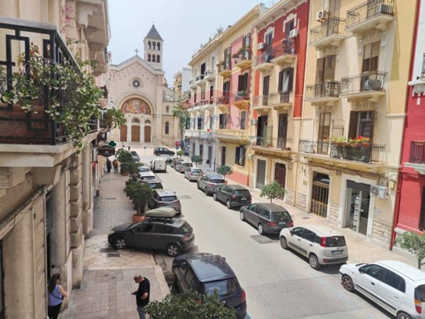 appartamento in vendita a Bari in zona Madonnella